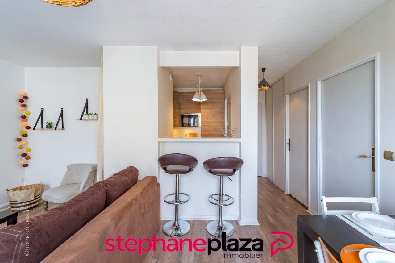 Plaza Venvolles 01 Apartman Bailly-Romainvilliers Kültér fotó